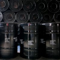 Carburo cálcico Bidón de acero de 100KG Envasado con nitrógeno y a prueba de humedad