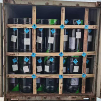 Chargement de carbure de calcium sans palettes dans un conteneur 20’GP